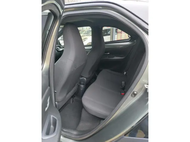 Toyota Aygo X 1.0 VVT-i MT Pulse 2022 Benzine 9