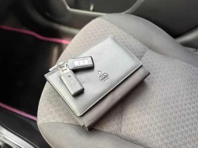 Mitsubishi Space Star 1.0 Intense+ 2016 Benzine 19