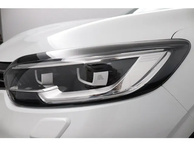 Renault Kadjar 1.3 TCe 160 EDC Intens 2019 Benzine 35