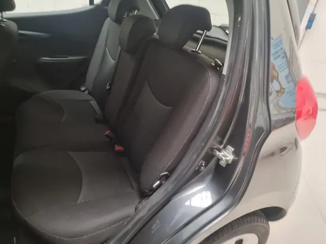 Opel KARL 1.0 ecoFLEX Edition 2017 Benzine 6