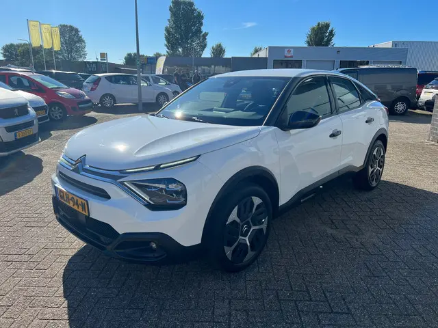 Citroën C4 1.2 130PK Puretech Feel | Automaat | 2021 Benzine 4