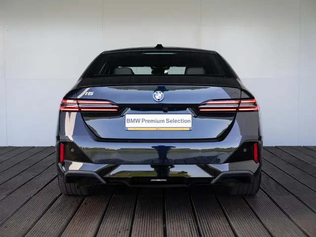 BMW i5 Sedan eDrive40 2023 Elektrisch 5