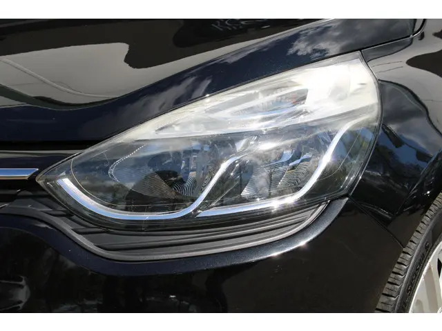 Renault Clio Estate 0.9 TCe Zen 2017 Benzine 27