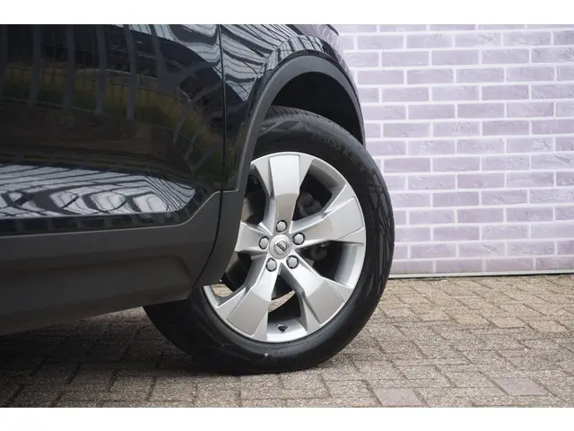 Volvo XC40 1.5 T3 Momentum Pro 2019 Benzine 8