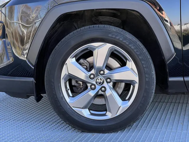 Toyota RAV4 2.5 Hybrid Dynamic 2021 Hybride Benzine 27