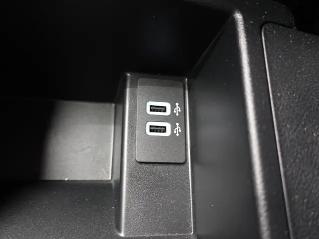 Citroën Berlingo 130pk Automaat 2020 Diesel 27