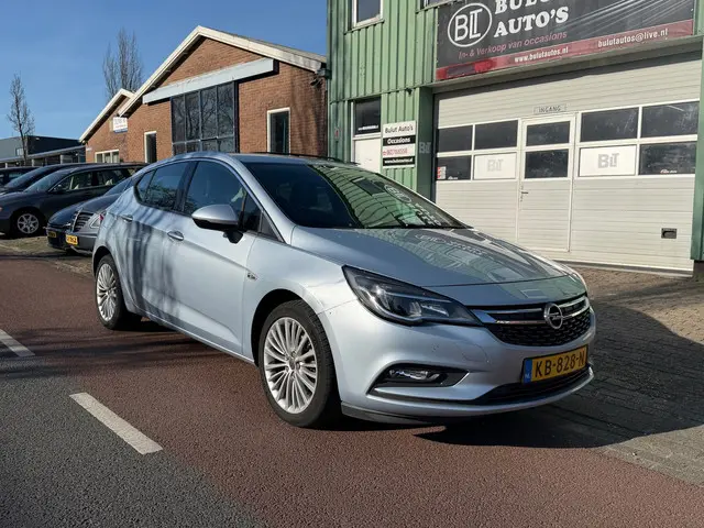 Opel Astra 1.4 Innovation AIRCO* CRUISE* N.A.P. ! 2016 Benzine 2