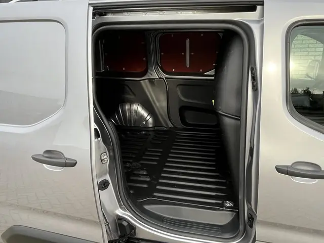 Peugeot Partner bestel 1.5 BlueHDI Asphalt 2023 Diesel 7