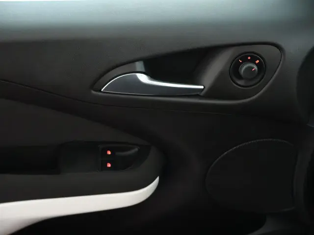 Opel ADAM 1.4 Jam 87PK | Cruise | PDC 2014 Benzine 19