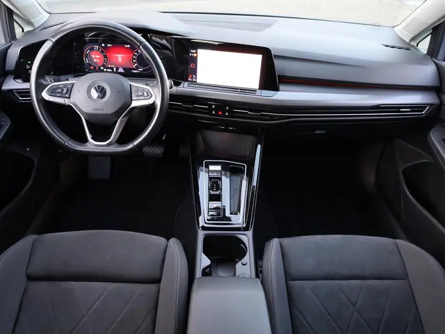 Volkswagen Golf 1.4 eHybrid PHEV 2022 Hybride Benzine 7