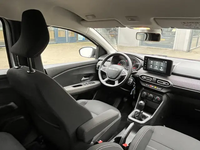 Dacia Jogger 1.0 TCe 110 Expression 7p. 2023 Benzine 4