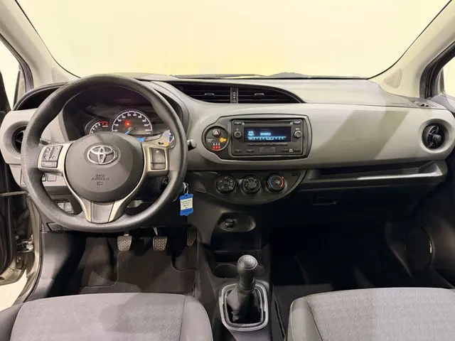 Toyota Yaris HB 1.0 VVT-i Aspiration 2017 Benzine 28