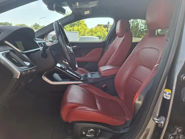 Jaguar I-PACE 2