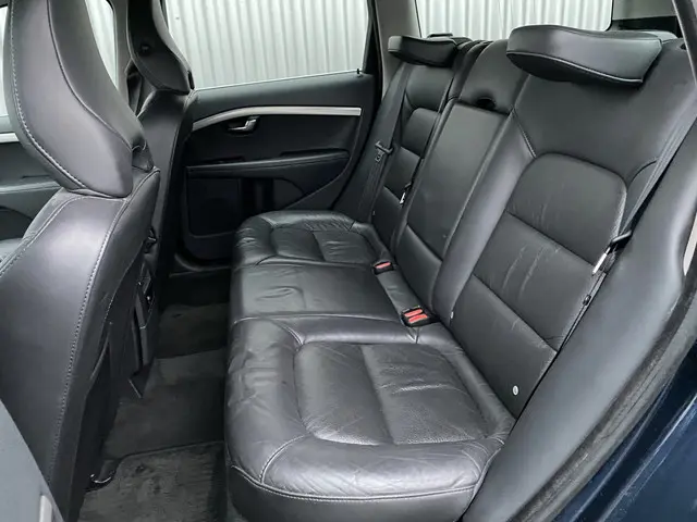 Volvo V70 1.6 T4 Limited Edition 2012 Benzine 6