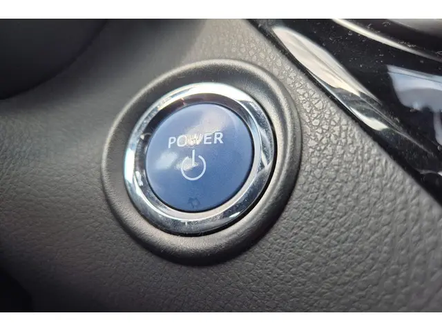 Toyota C-HR 1.8 Hybrid Style 2019 Hybride Benzine 25