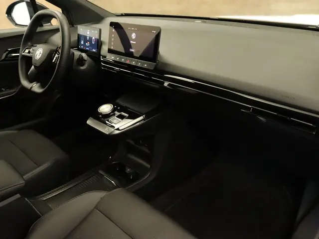 MG MG4 Electric Luxury 64 kWh 2023 Elektrisch 20