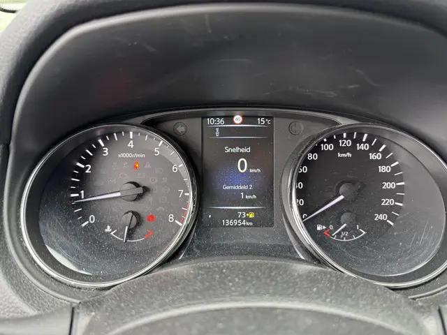 Nissan QASHQAI 1.2 N-Connecta 2017 Benzine 15