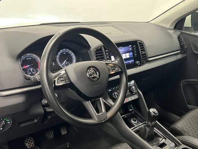 Škoda Karoq 1.0 TSI Business Edition 2019 Benzine 4