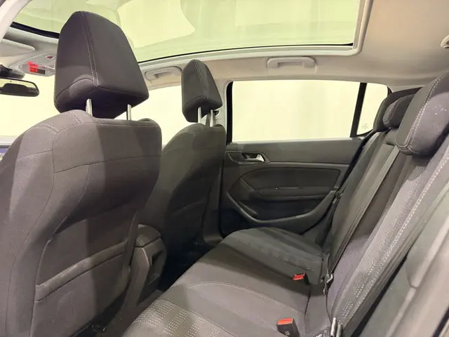 Peugeot 308 HB 1.2 Blue Lease Exe. Pano 2016 Benzine 13