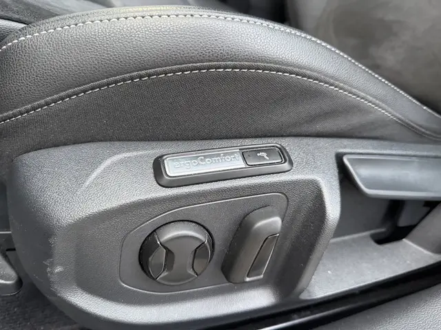 Volkswagen Arteon 2.0 TSI Business R 2018 Benzine 8