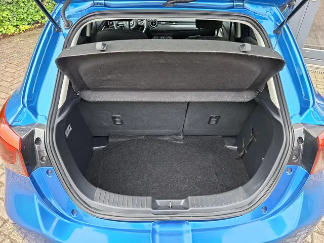 Mazda 2 1.5 Skyactiv-G Sport Selected 2019 Benzine 18