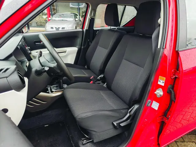 Suzuki Ignis 1.2 Comfort 2017 Benzine 12
