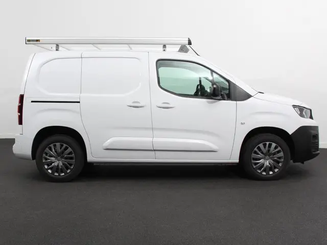 Peugeot Partner 1.5 BlueHDi 100 S&S L1 2024 Diesel 8