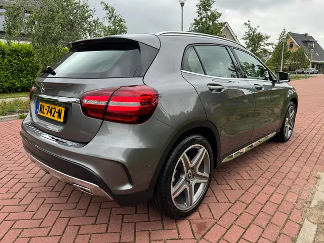 Mercedes-Benz GLA 200 d 2018 Diesel 6