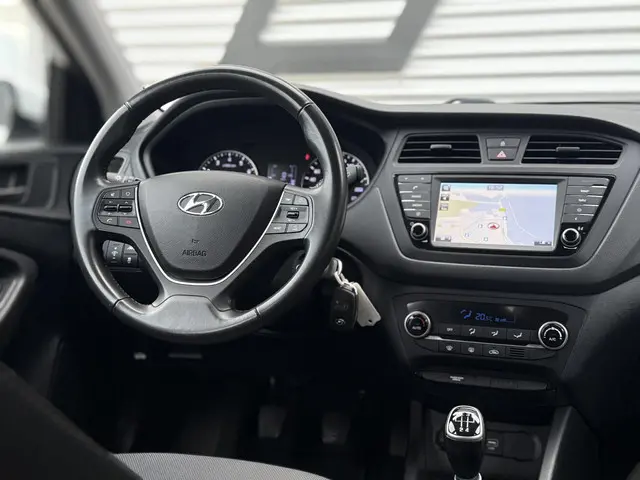 Hyundai i20 1.0 T-GDI Comfort 2018 Benzine 15