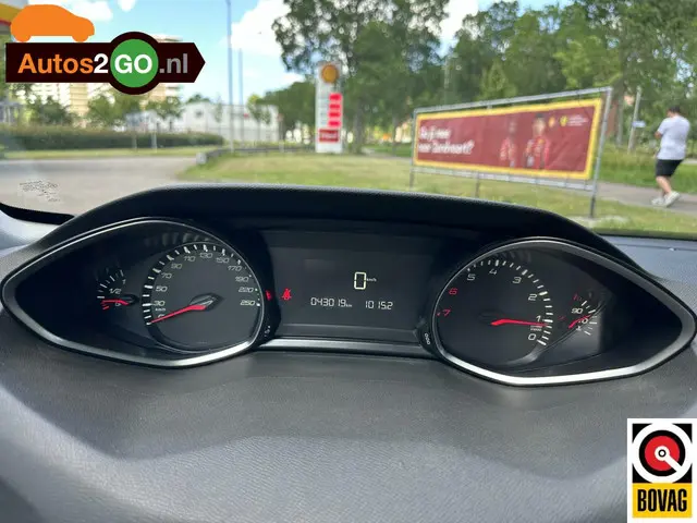 Peugeot 308 1.2 PureTech Access 2019 Benzine 8