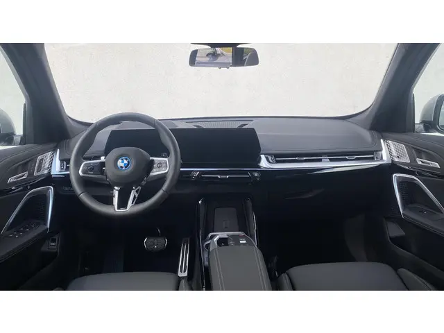 BMW X1 xDrive25e 2025 Hybride Benzine 3