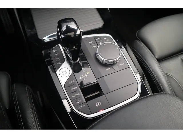 BMW X3 xDrive30e High Executive 2022 Hybride Benzine 26