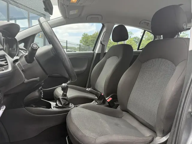 Opel Corsa 1.4 Edition 2017 Benzine 6