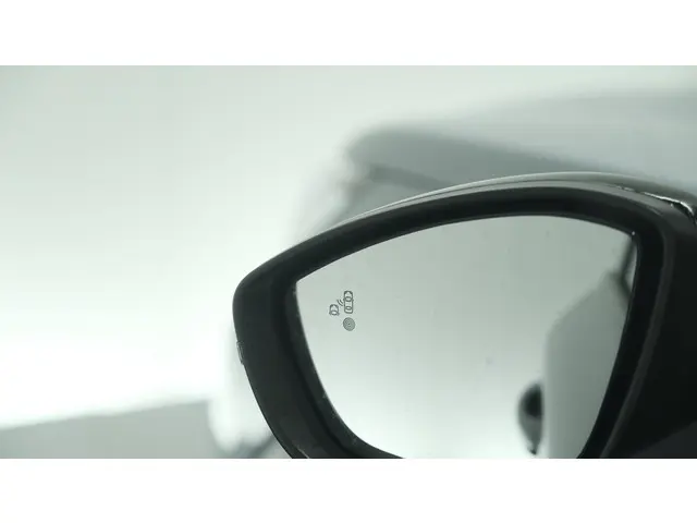 Peugeot 2008 Hybrid 136 e-DSC6 GT 2024 Hybride Benzine 22