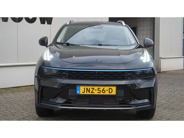 Lynk & Co 01 1.5 PHEV 2023 Hybride Benzine 6