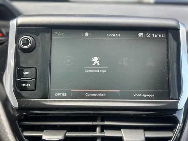 Peugeot 2008 1.2 110pk Blue Lion 2017 Benzine 18