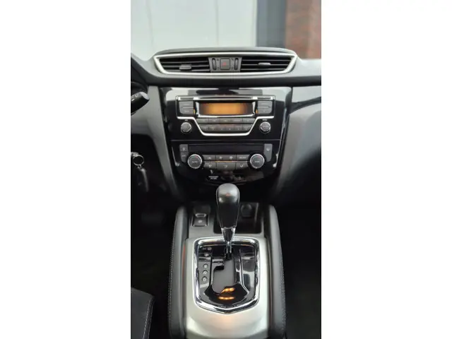 Nissan QASHQAI 1.2 Acenta / Rijklaar-Prijs / 2014 Benzine 15