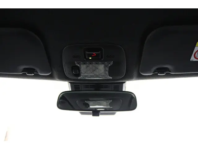 Toyota Aygo X Hybrid 115 play 2026 Hybride Benzine 30