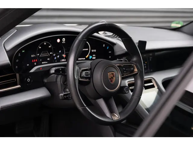 Porsche Taycan 4S Performance 84 kWh 2022 Elektrisch 20