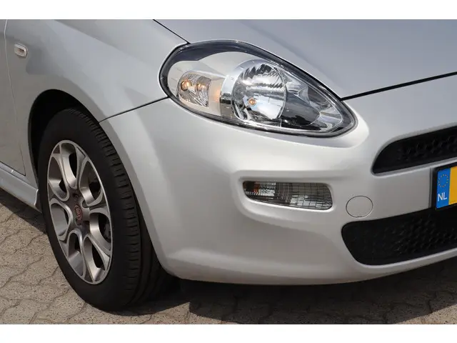 Fiat Punto Evo 0.9 TwinAir Edizione Cool 2013 Benzine 11