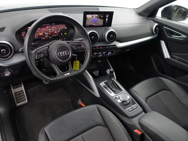 Audi Q2 35 TFSI 150pk S Edition Aut- 2022 Benzine 2