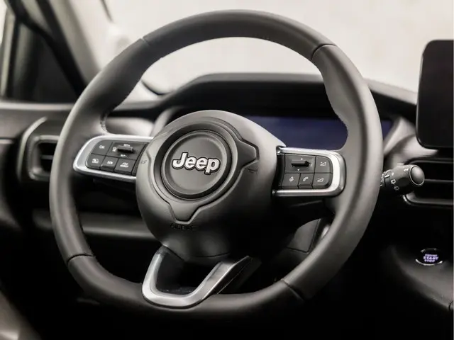 Jeep Avenger 1.2 Altitude Sport 2023 Benzine 20