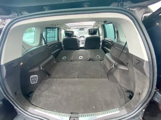 Renault Espace 1.6 TCe Initiale Paris 7p. 2017 Benzine 14