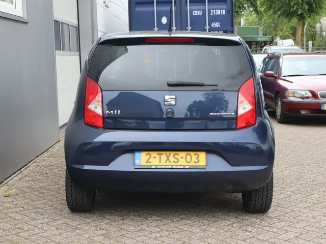 SEAT Mii 1.0 Sport Dynamic 2014 Benzine 14