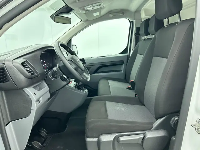 Toyota ProAce Worker 2.0 D-4D Live 2022 Diesel 24