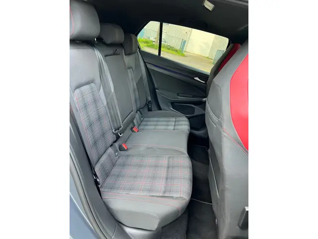 Volkswagen Golf 2.0 TSI GTI Perfomance 2021 Benzine 16