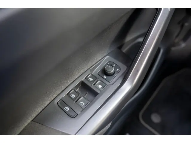 Volkswagen Polo 1.0 TSI Comfortline 2019 Benzine 35