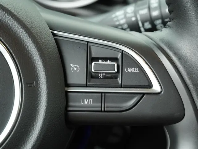 Suzuki Swift 1.2 Select Smart Hybrid 2020 Benzine 14