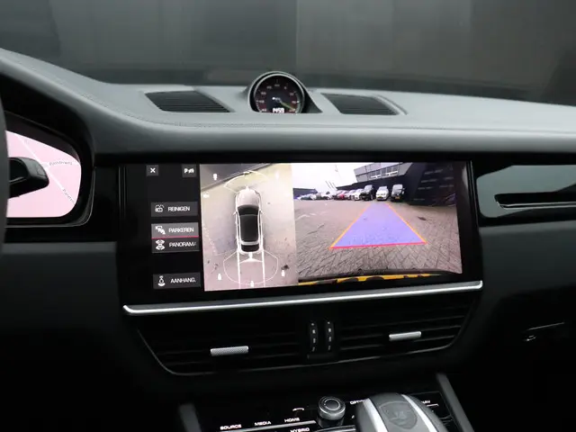Porsche Cayenne 3.0 E-Hybrid 2020 Hybride Benzine 13