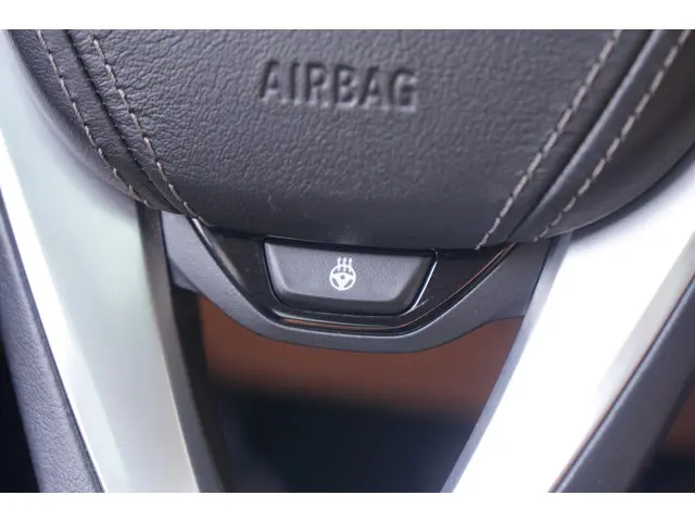 BMW 5 Serie Touring 530i xDrive Executive 2017 Benzine 44